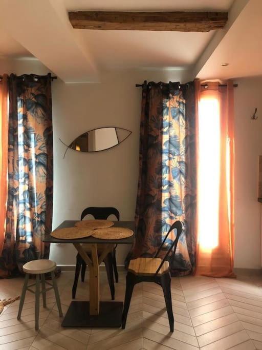 Appartement Le Cocon-centre Ville-canal Royal